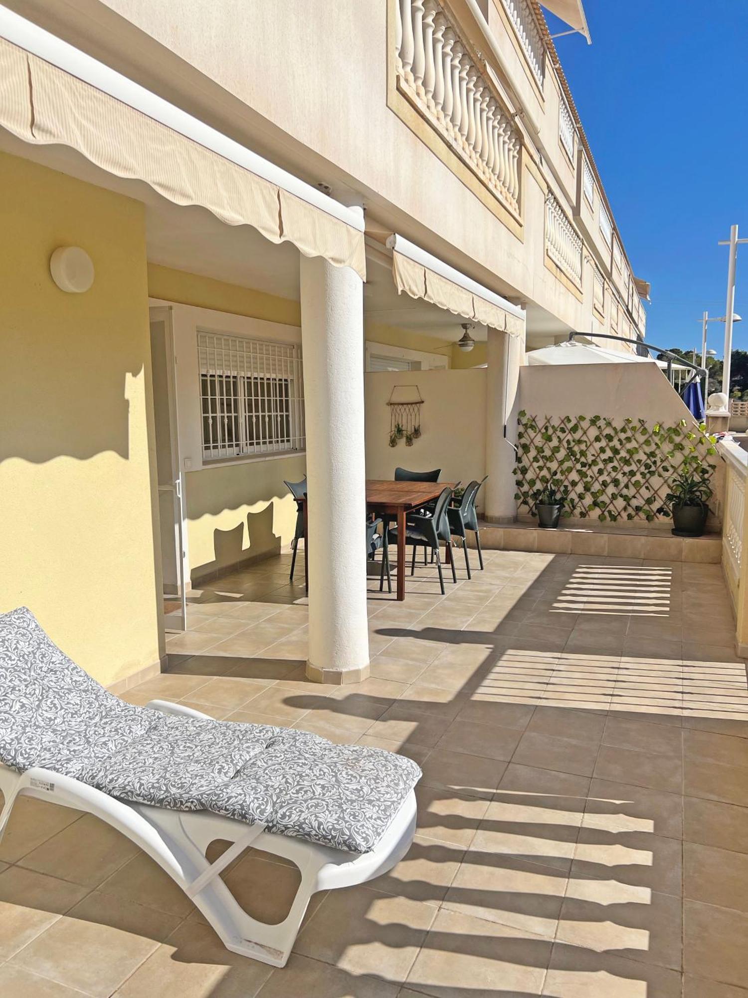 Gran Terraza, Piscina, Parking Y Aire Acondicionado Apartment